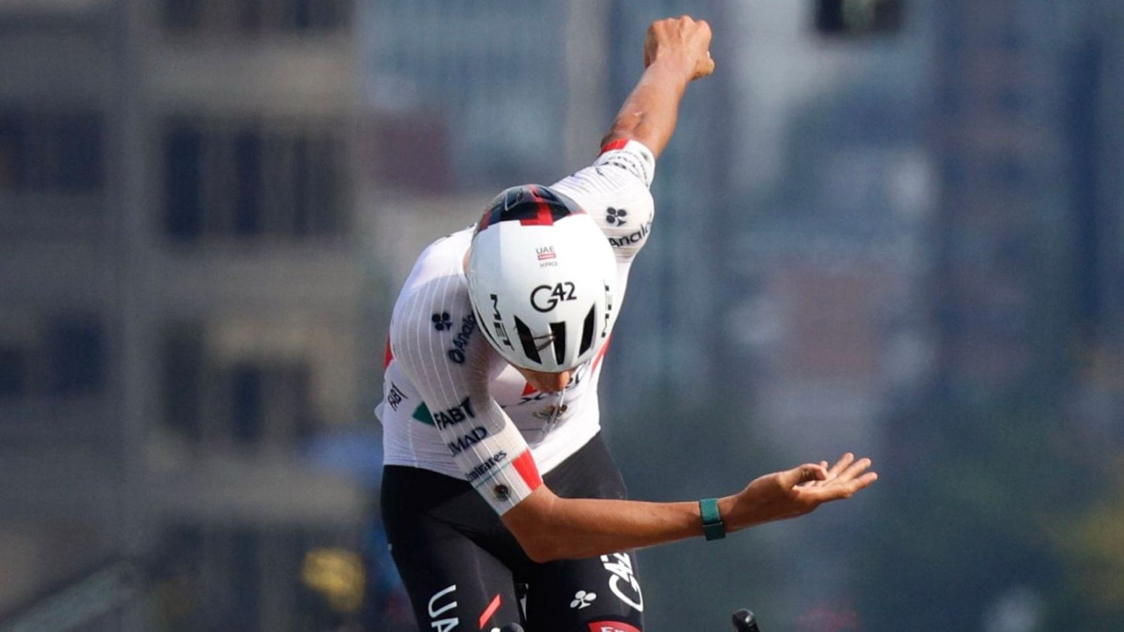 Isaac del Toro gana el GP de Montreal con sprint espectacular