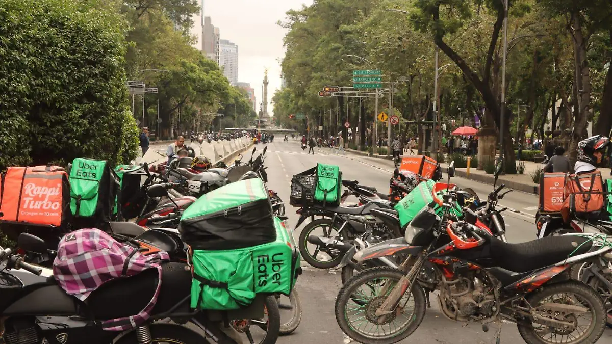 Tras el U20, Brugada plantea nuevas acciones para trabajadores de reparto en CDMX