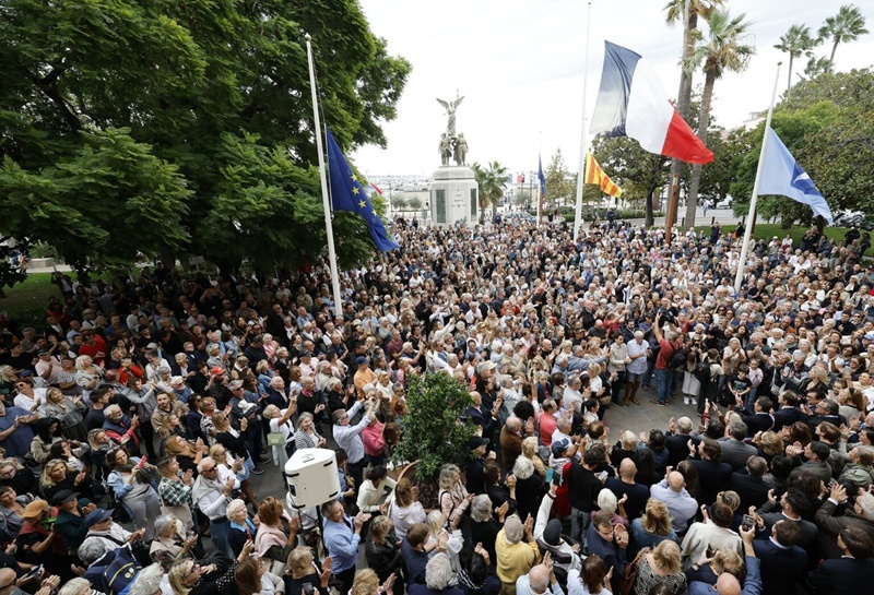 Francia anuncia toques de queda y castigos tras disturbios